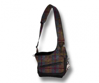 PAW of Swedens bag Ergonomic waxed cotton tweed